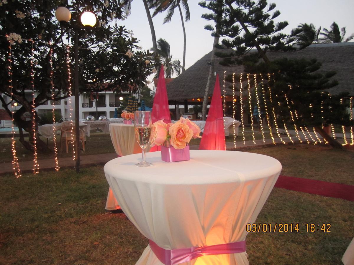 Nyali Beach Holiday Resort Exterior photo