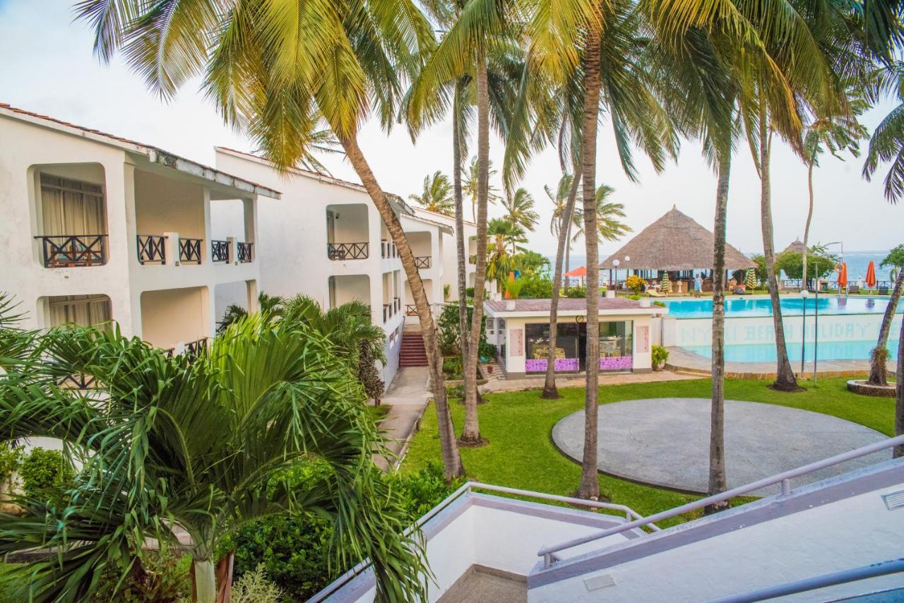 Nyali Beach Holiday Resort Exterior photo
