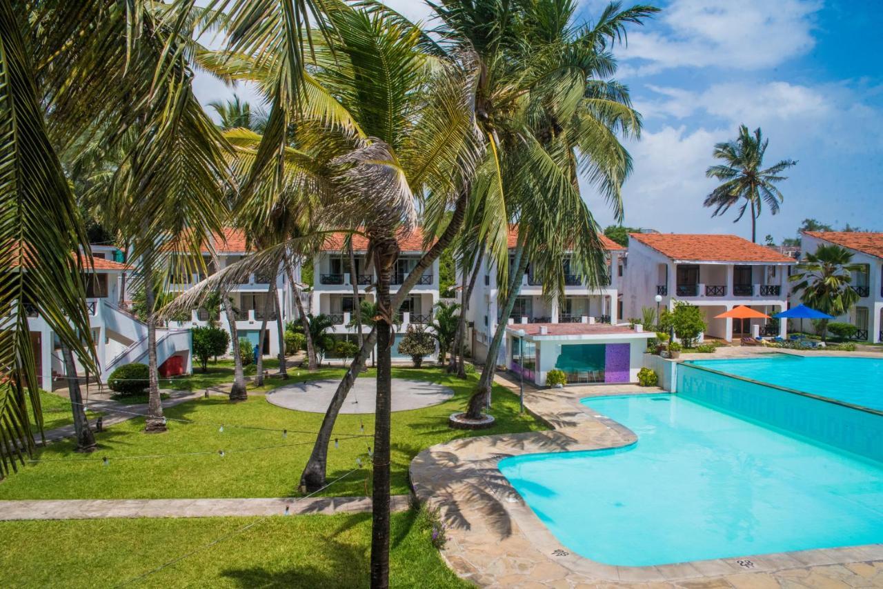 Nyali Beach Holiday Resort Exterior photo